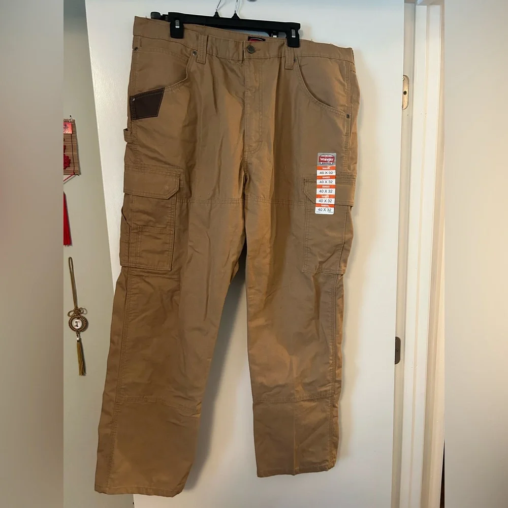 NWT. Wrangler Rancher work pants, khaki, men’s size 40x32 - Picture 1 of 9